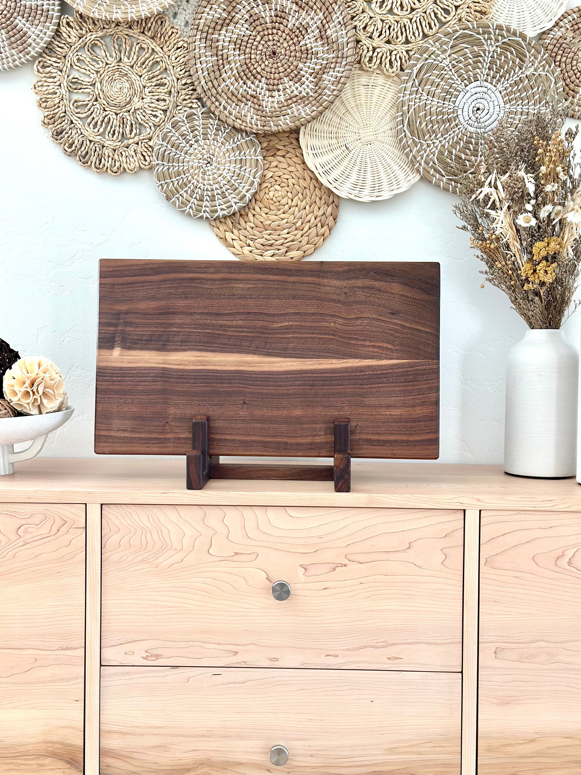 Bonobuilt walnut cutting board No. 001, 22×13 in, reverse side — handcrafted in Visalia, California
